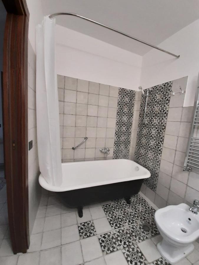 Bnb Agora Panoramic Rooms 취아카 외부 사진